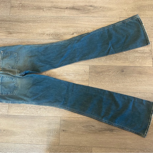 Never before worn! Still crisp! Gap 4 Long 36” inseam bootcut jeans! - Picture 3 of 3